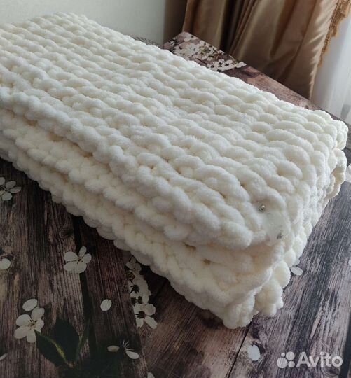 Плед детский вязаный ручная работа