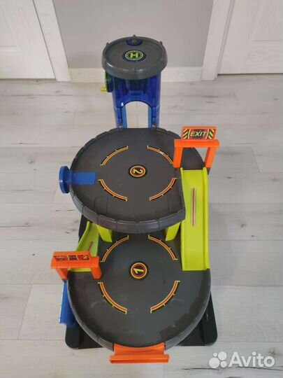 ELC гараж парковка