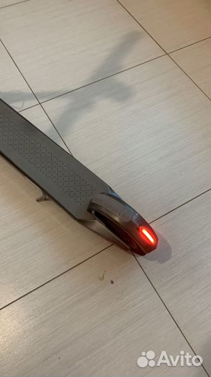 Электросамокат Bork l602