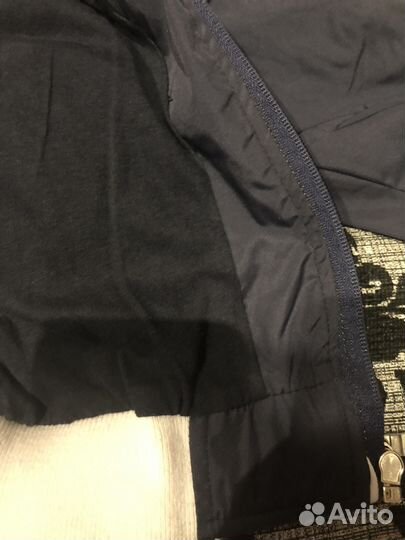 Спортивный костюм