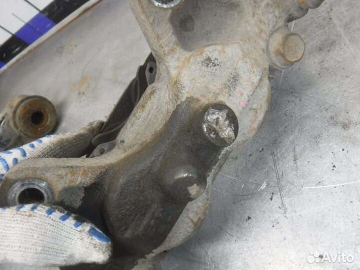 Суппорт передний правый Toyota Lc Prado 120 1GR