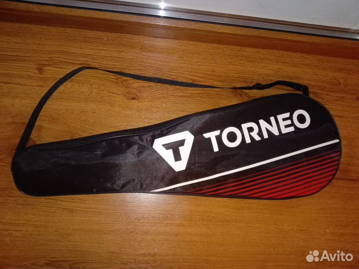 Ракетка для бадминтона с чехлом Torneo