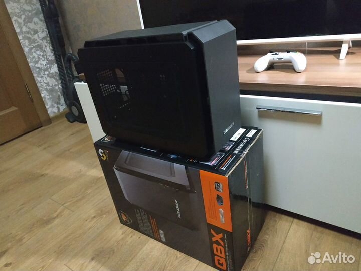 Cougar QBX mini-itx