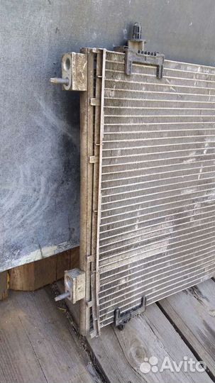 Радиатор кондиционера Citroen C 4