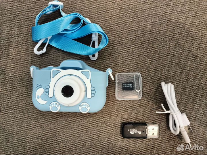 Детский фотоаппарат с селфи камерой и флешкой 32 Г