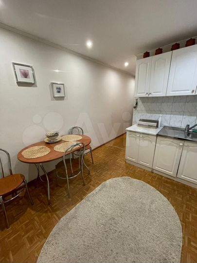 2-к. квартира, 53 м², 4/9 эт.