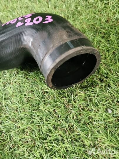 Патрубок интеркулера передний левый Audi A6