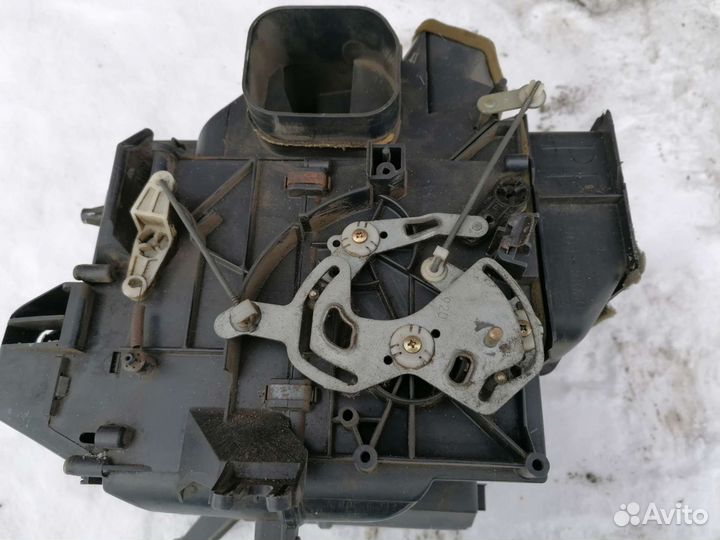 Корпус печки Toyota corsa EL41