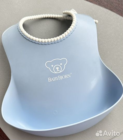 Нагрудник для кормления Babybjorn