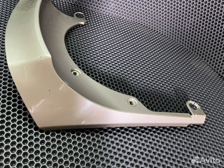 Накладка двери багажника Тойота Рав 4