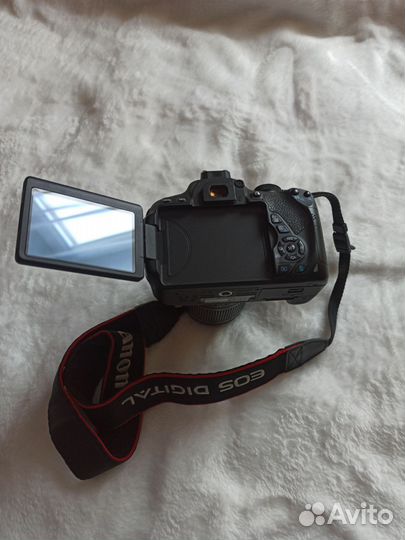 Фотоаппарат canon 700d,объектив canon 50mm f1.8stm