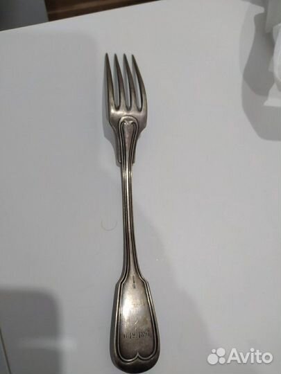 Вилка серебро