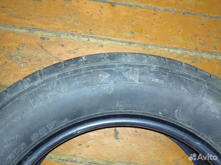 Nexen N Fera RU1 215/60 R16 95V
