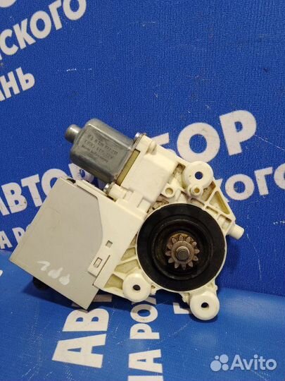 Моторчик стеклоподъемника Ford Focus 2 седан 2008