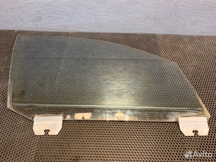 Стекло двери переднее правое Bentley Continental