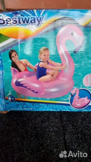 Надувной плот фламинго