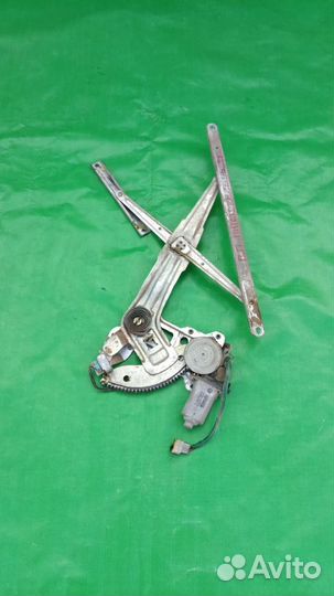 Стеклоподъемник перед правый Mitsubishi Pajero Spo