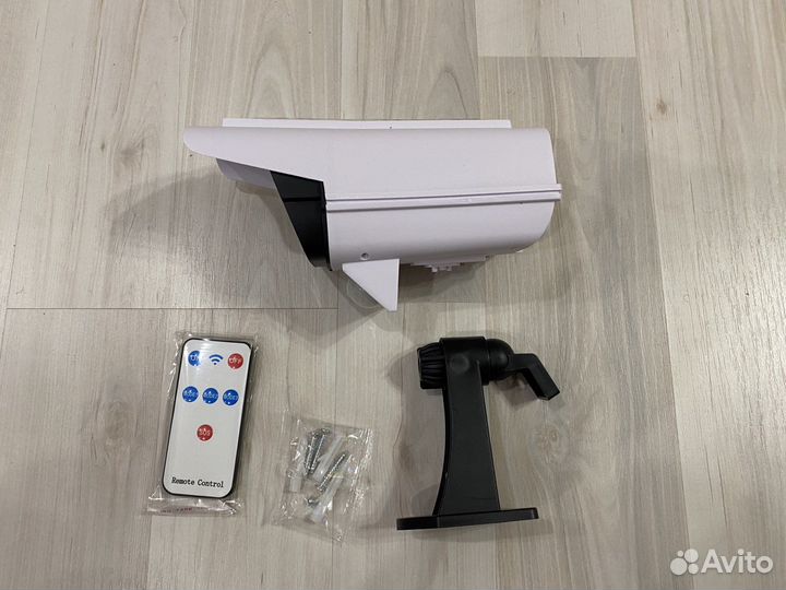 Фонарь на солнечной батарее с датчком движения