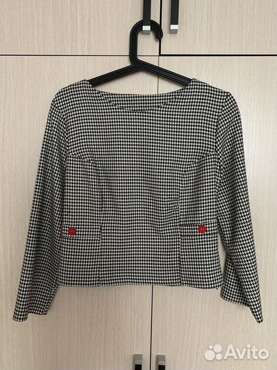 Кофта женская новая с пуговицами