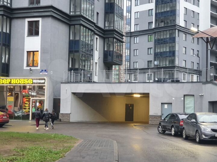 Машиноместо, 14 м²