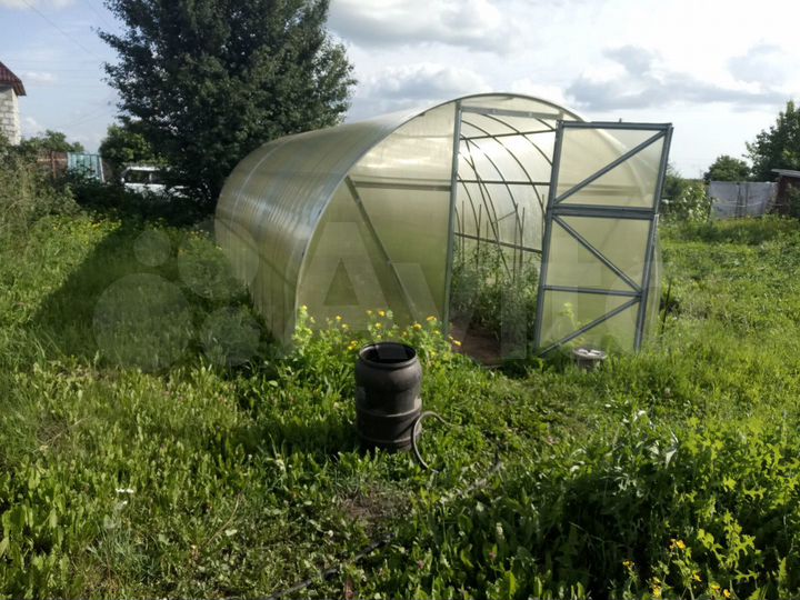 Дача 20 м² на участке 8 сот.