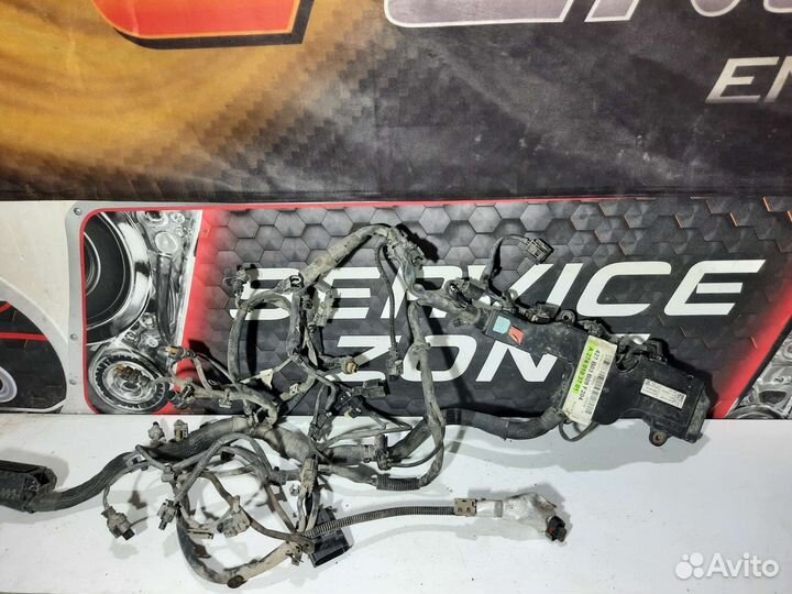 Коса проводка подкапотная Mercedes-Benz W204