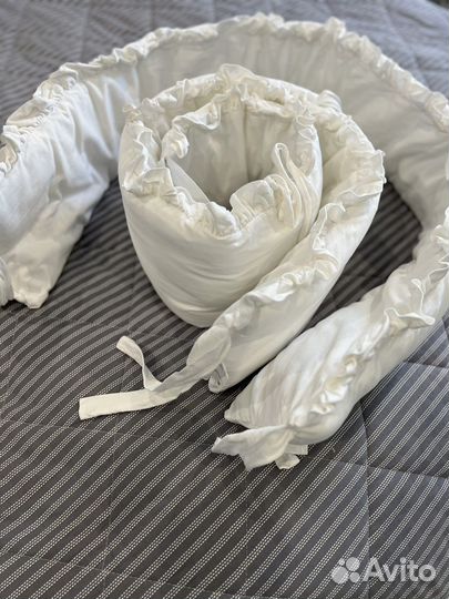 Бортики в кроватку