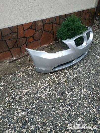 Бампер бмв Е60