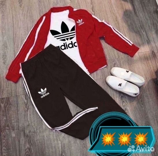 Костюм спортивный Adidas новый