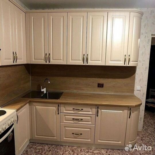 Кухня новая
