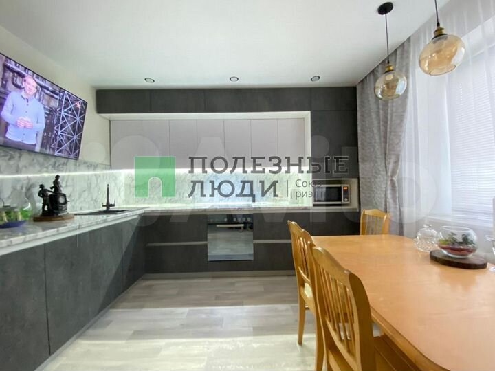 3-к. квартира, 96,7 м², 4/5 эт.