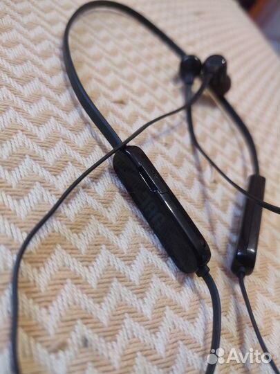 JBL Tune 160BT