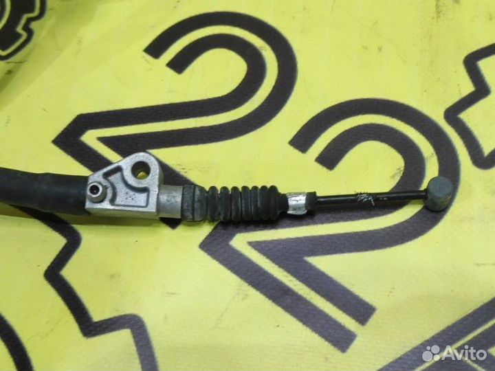 Трос стояночного тормоза задний левый Lexus Gs430