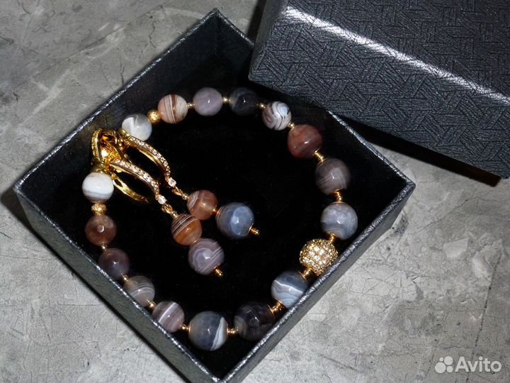 Комплект украшений из агата Ботсвана