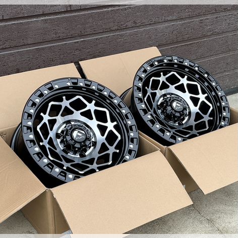Литые диски Fuel Blitz 9×R17 6×139.7