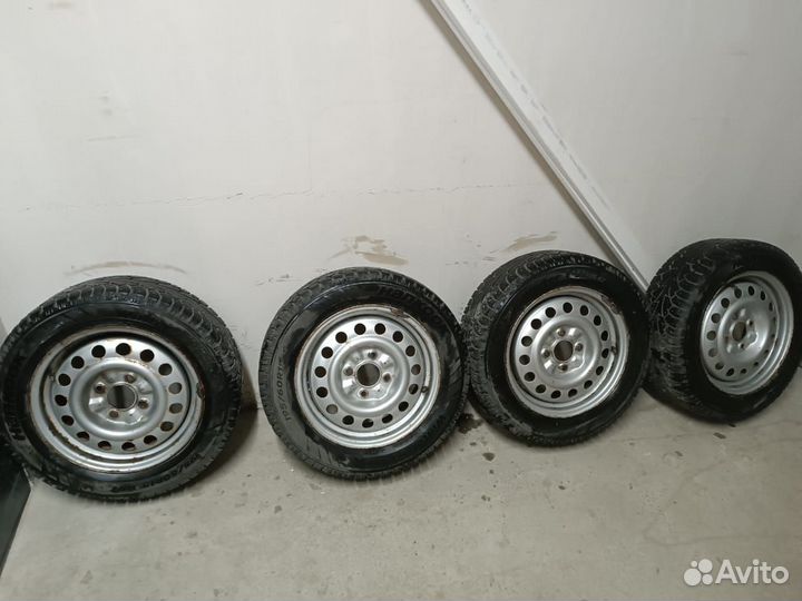 Комплект колес R15 зима