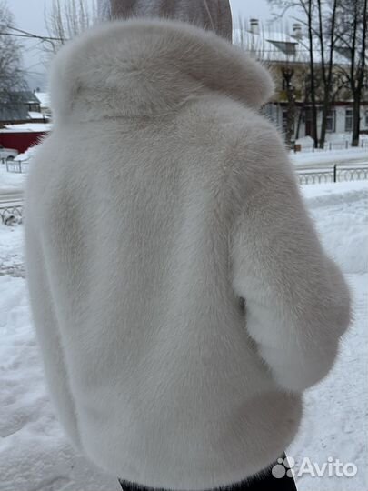 Шуба из эко меха короткая