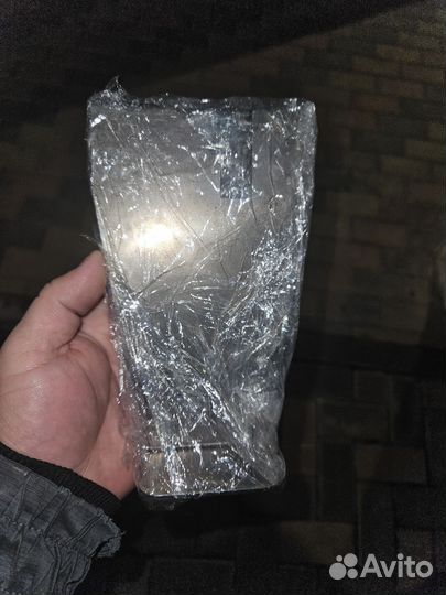 Подлокотник