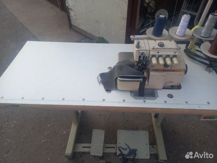 Оверлок Yamata