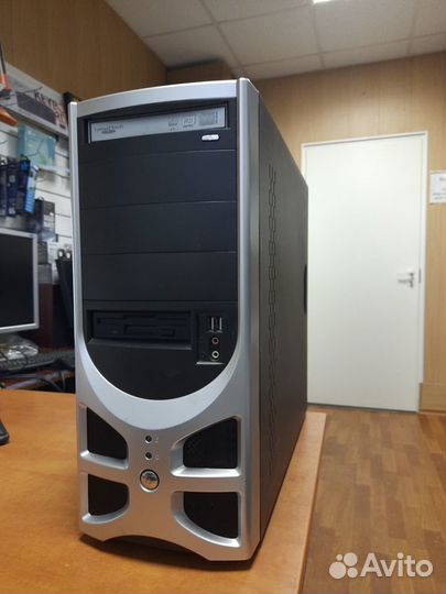 Компьютер AMD Phenom X3 8550/4Гб/H80/GF6600 1M