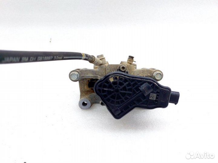 Суппорт тормозной задний левый Hyundai Santa Fe TM