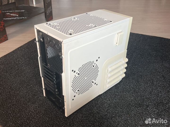 Корпус для пк Thermaltake lvl10 gts white