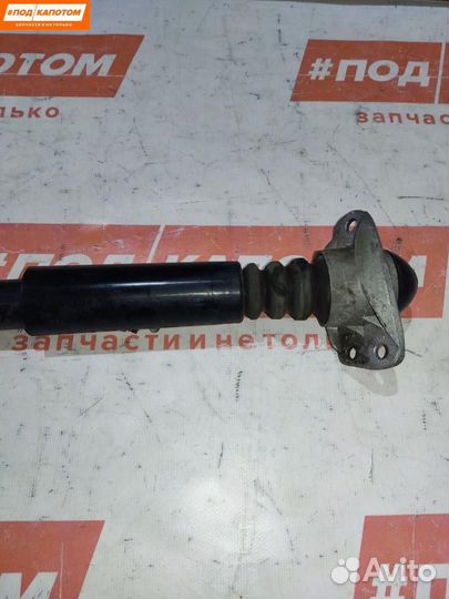 Стойка амортизатора задняя Volkswagen Tiguan рест