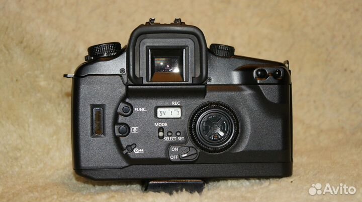 Canon EOS 30 Date