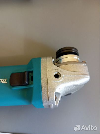 Ушм болгарка 125 сетевая Макита