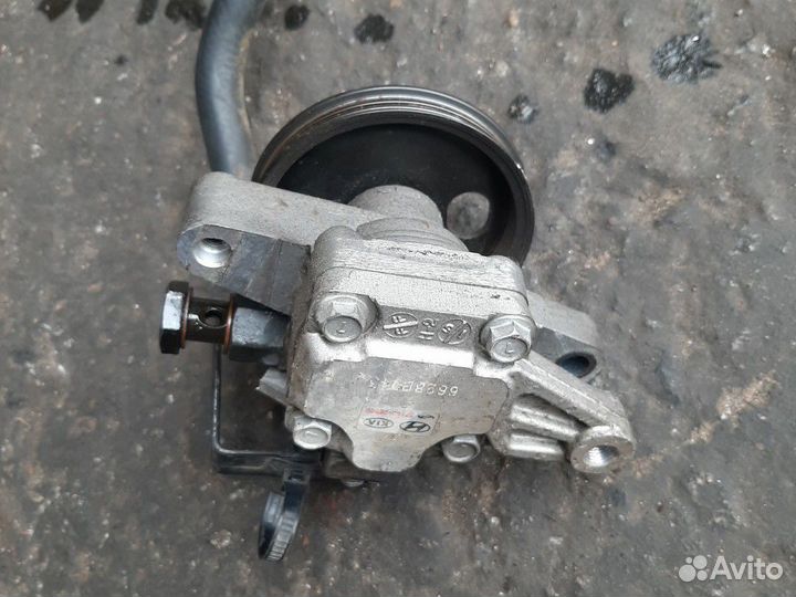 Насос гур Киа Спортейдж 2 2.0i Туксон