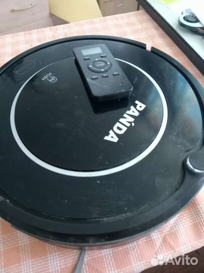 Робот пылесос panda