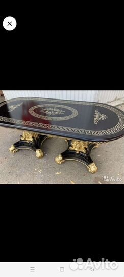 Столы и стулья