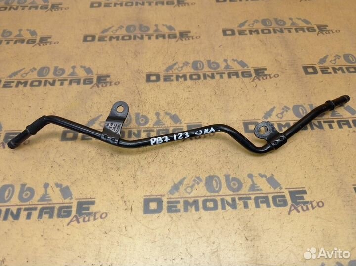 Трубка системы охлаждения Volkswagen Passat B7 365