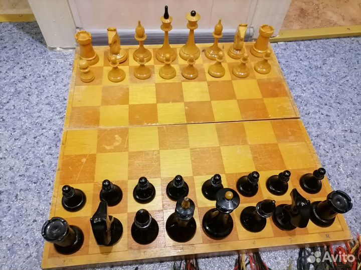 Шахматы СССР дерево резные